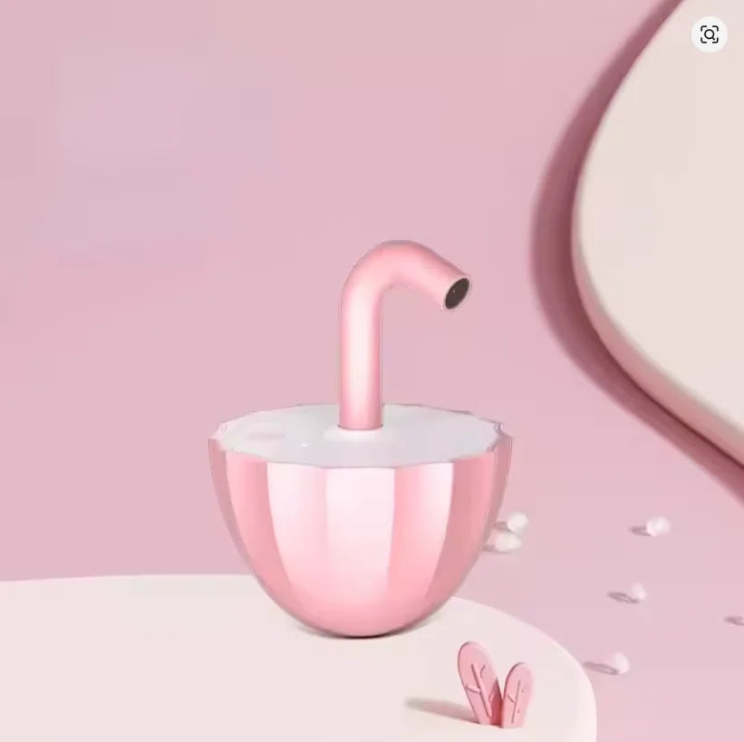 Juguete interactivo para gatos con láser Petmino con base de vaso